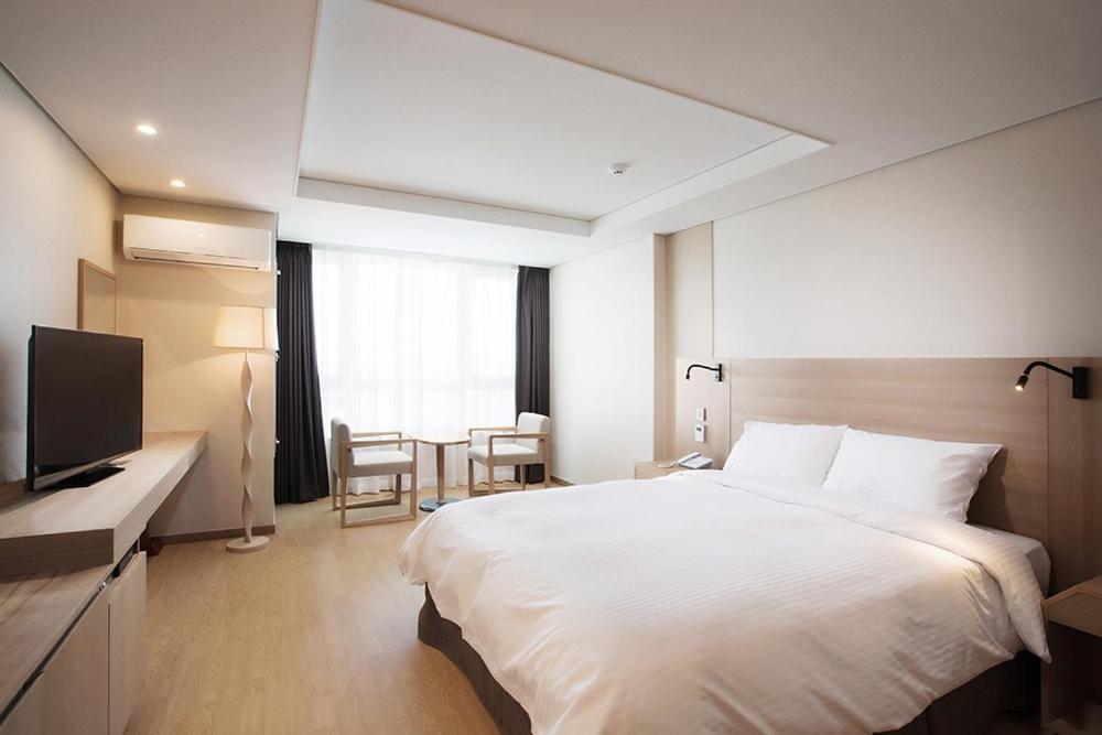 Crown Harbor Hotel Busan Exterior foto